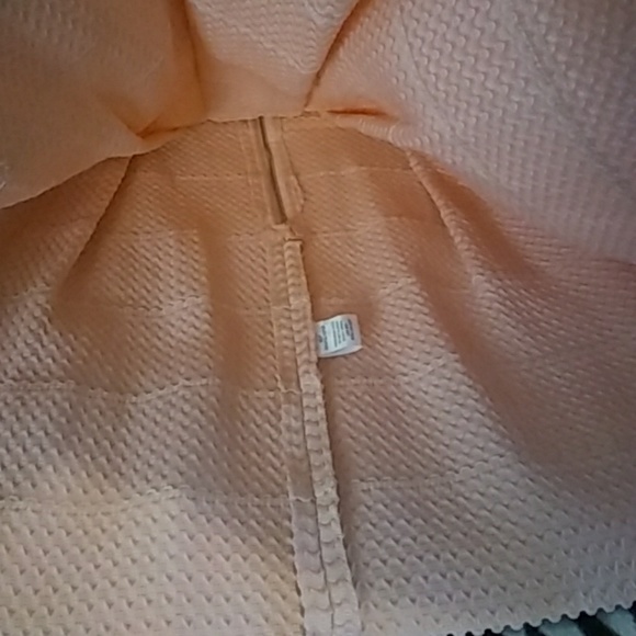 Skirt - Picture 3 of 4